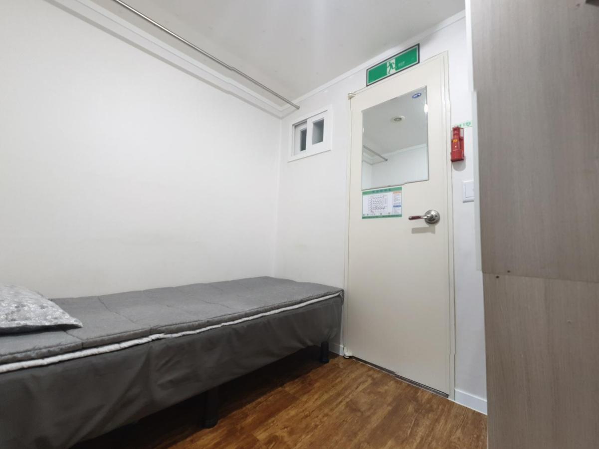 Single House Hotel Seoul Exterior photo